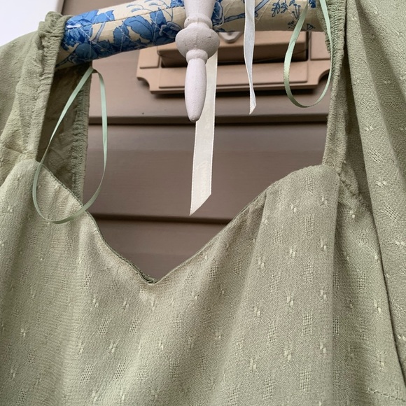 NWT! Altar’d State soft, self-embossed Green Dress. Size Small - Picture 3 of 12